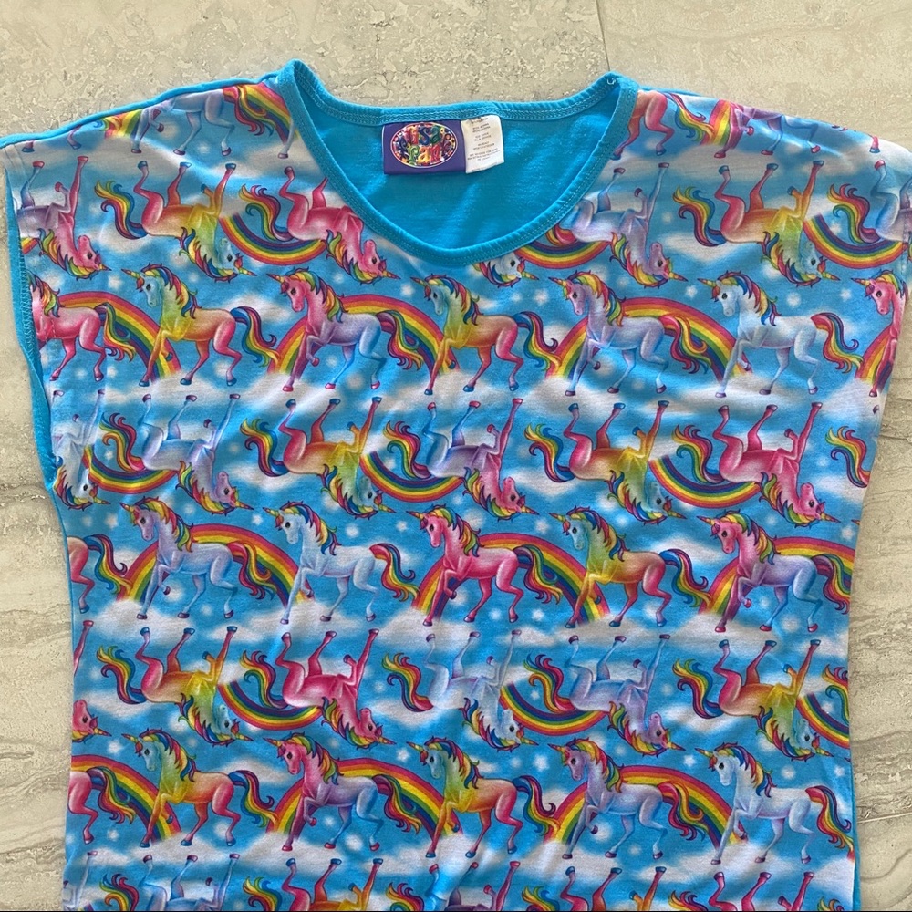Super cute retro Lisa Frank rainbows & unicorns!